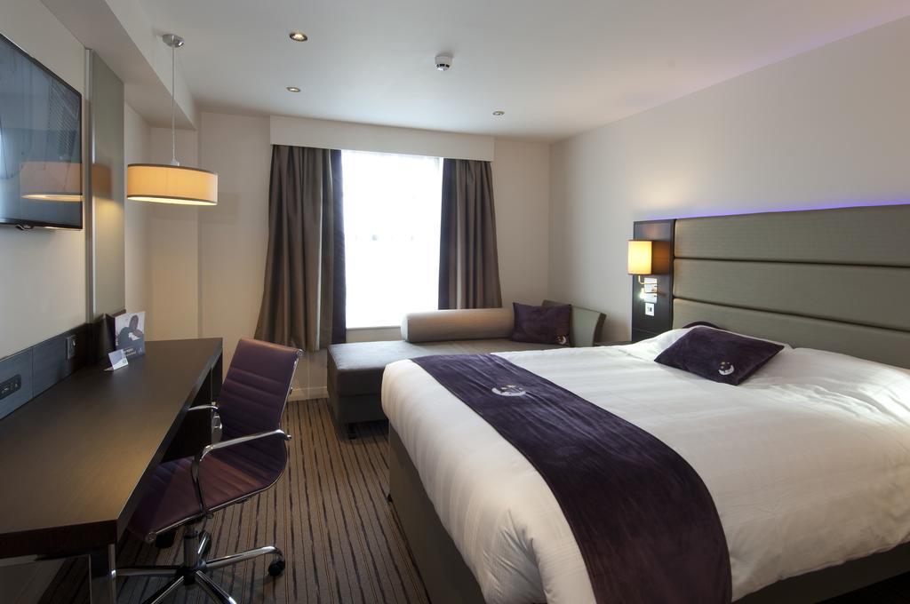 Premier Inn Dunfermline Zimmer foto