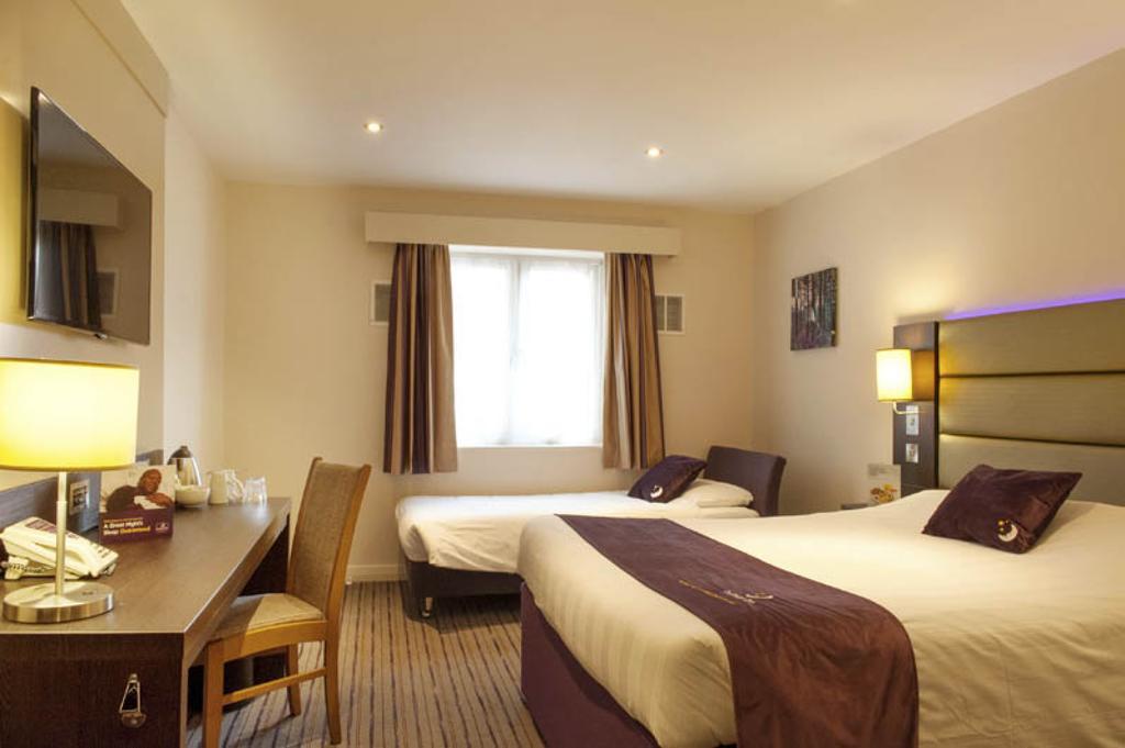 Premier Inn Dunfermline Zimmer foto